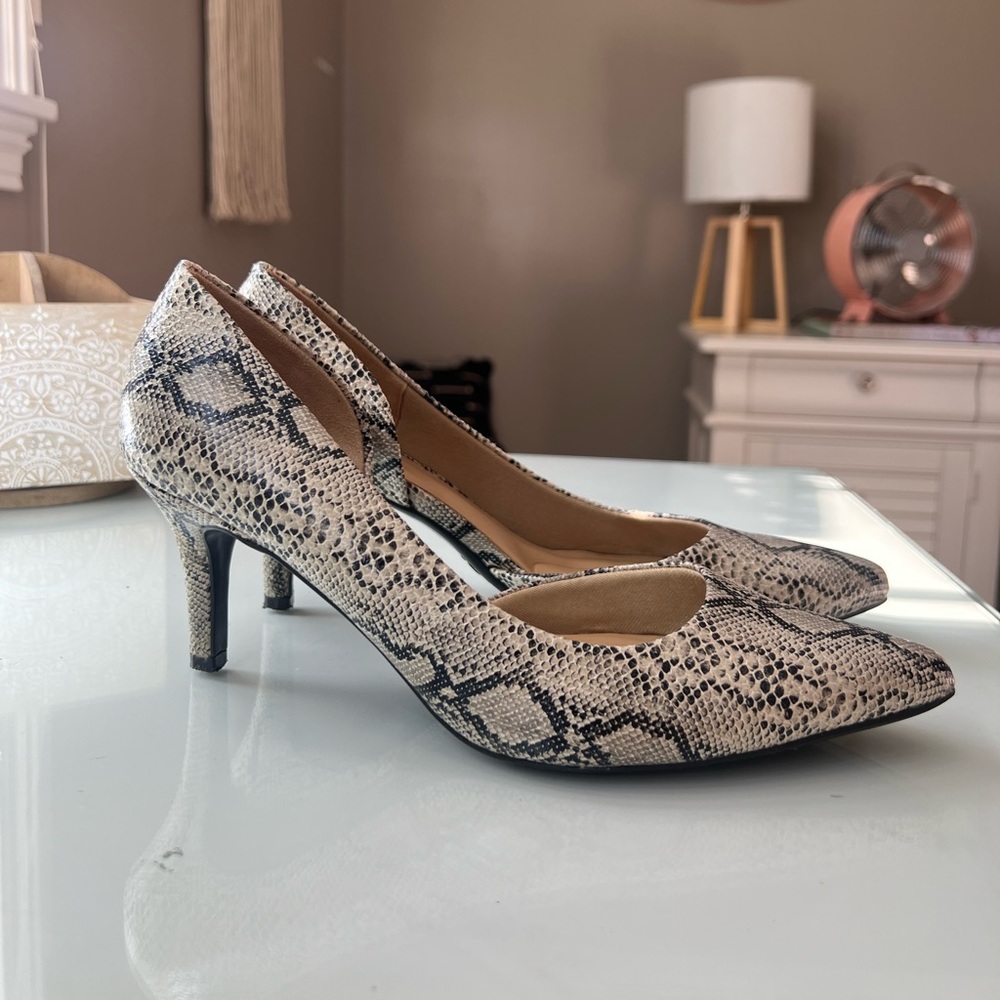 Abella True Comfort Snake Skin 2 inch Heels
